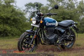 Comparison of Top 2 Bikes in India 2025 With Features
